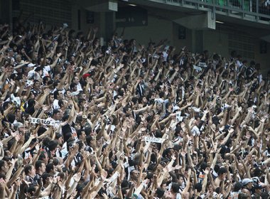 Atlético-MG faz acordo com Newell's e venderá 2,2 mil ingressos para visitantes
