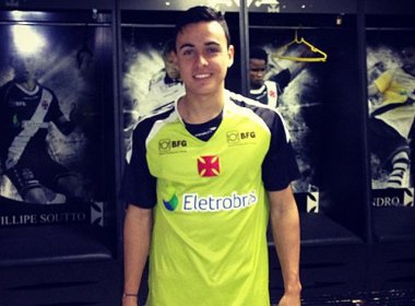 Vasco oficializa contratação de Montoya