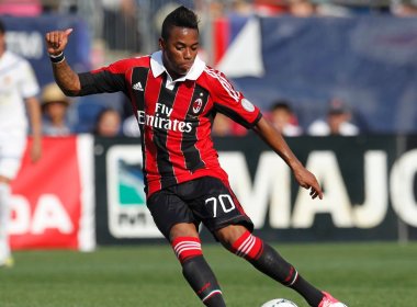 Presidente do Santos quer valores mais baixos por Robinho