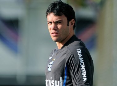 Empresários oferecem, mas Santos recusa Kléber 'Gladiador'