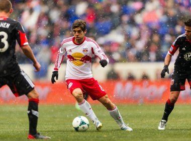 Ricardo Gomes sobre volta de Juninho: 'Vamos conversar com ele’