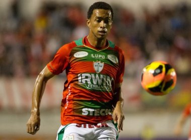 Portuguesa terá novidades na lateral