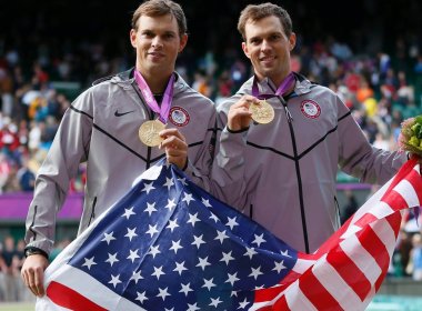 Irmãos Bryan podem atingir marca histórica em Wimbledon