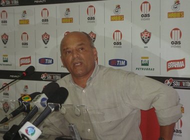 'A tend&ecirc;ncia &eacute; que Victor Ramos n&atilde;o fique', diz Chumbinho