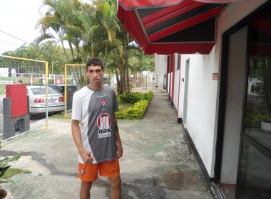 Rildo pede para retornar mais cedo; m�dicos negam solicita��o
