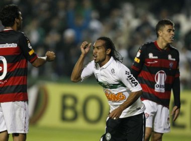 De virada, Vitória leva goleada e está fora da Copa do Brasil