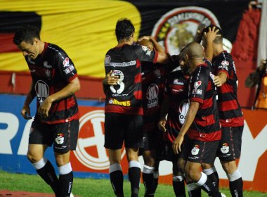 Campanha do 1º turno crava o Vitória na história da Série B