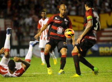 Com futebol eficiente, Vitória vence Náutico nos Aflitos em noite de Maxi Biancucchi