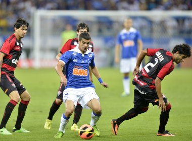 Apático, Vitória é goleado pelo Cruzeiro no Mineirão