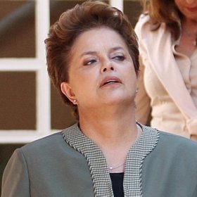Saúde de Dilma vira fofoca no Twitter