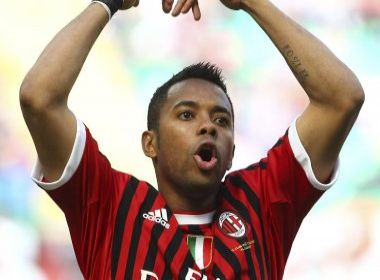 Diretoria do Santos desiste de repatriar Robinho