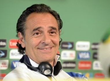 Prandelli comemora atuação e vê padrão tático na equipe