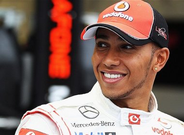 Hamilton bate Vettel na Alemanha e fatura 3ª pole no ano; Massa fica em 7°