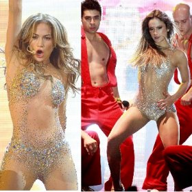 Jeniffer Lopes copia figurino de Claudia Leitte