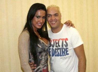 Belo e Gracyanne Barbosa fazem promo��o para levar 100 f�s ao seu casamento