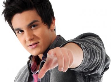 Luan Santana rebate críticas de Guilherme Arantes ao sertanejo