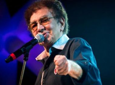 Reginaldo Rossi recrimina artistas que n�o assumem brega e brinca: 'Vou substituir Ivete'