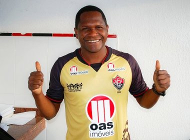 Tatau j� prepara festa com o Vit�ria para o domingo