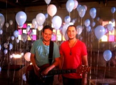 Jammil commemora 100 mil f�s no Facebook