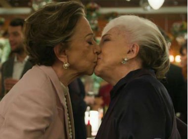 Após beijo em final de 'Babilônia', Montenegro diz: 'Caretice está ficando pior com internet'