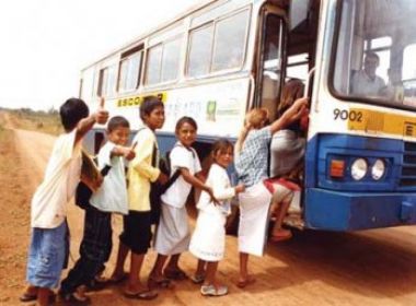 Câmara analisa projeto que torna obrigatório o transporte coletivo
gratuito para estudantes