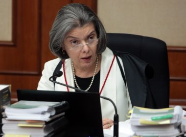 Carmen Lúcia é confirmada como a primeira mulher a presidir TSE