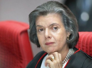 C�rmen L�cia afirma que regulamentar redes sociais fere liberdade de express�o