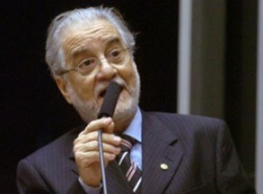 Emiliano Jos� � condenado a retirar texto de seu site contra pastor �tila Brand�o