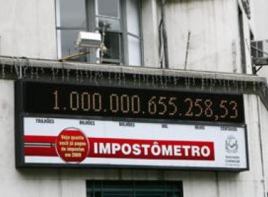 Brasileiro trabalhar� at� dia 30 deste m�s para pagar impostos