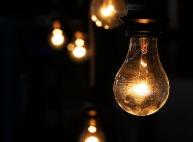 Conta de luz, cobrada por horário, pode ficar mais barata