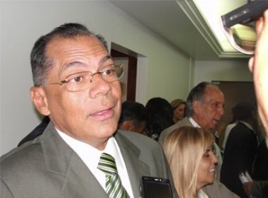Prefeitura admite não ter condições de gerenciar Elevador Lacerda