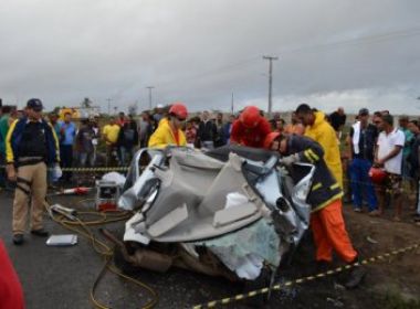 Feira de Santana: Dois jovens morrem em acidente na BR-116