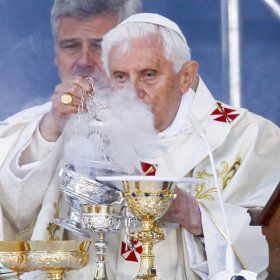 Homem é preso por ataque a guardas anterior à visita do Papa Bento XVI