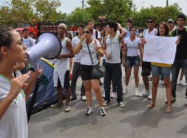 Barreiras: Alunos do IFBA realizam protestos
