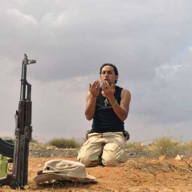 Líbia: Governo provisório propõe trégua de dois dias em Sirte