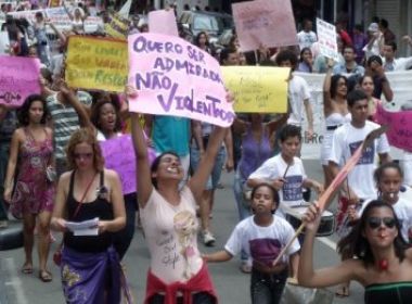 Itabuna: "Marcha das Vadias" denunciou 1.305 casos de violência contra a mulher em 2011