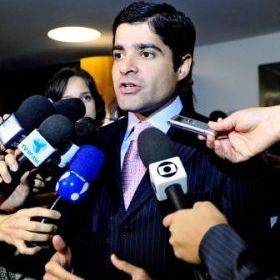 ACM Neto processará Ney Campello por ataques no Twitter