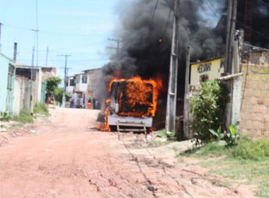 Porto Seguro: Corpo de Bombeiros confirma seis ônibus incendiados