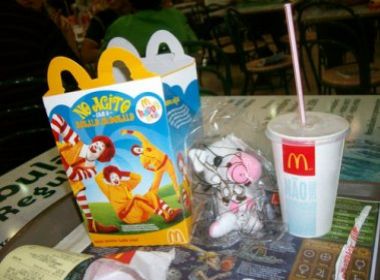 McDonald’s toma multa de R$ 3 milhões por brinquedo no McLanche Feliz