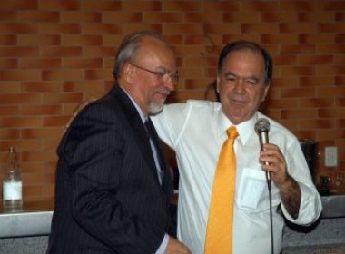 Bancada do PP assina manifesto pró-Negromonte, diz Leão