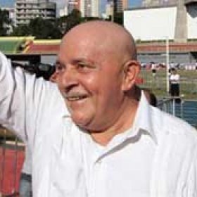 Lula está animado para voltar à política, diz deputado
