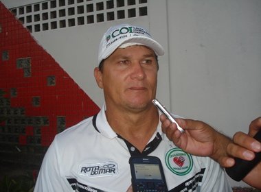 Emerson Matheus pede demissão e deixa comando do Juazeiro