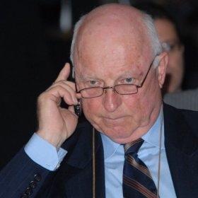 Megaempres�rio Jorge Gerdau cobrar� a��es de ministros