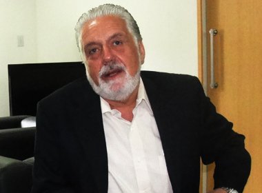 Wagner avalia caso Negromonte: 'Eu não posso depender de um ministro'