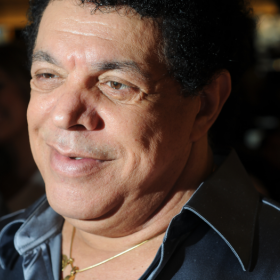 Wando é internado em estado grave e respira com ajuda de aparelhos