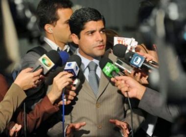 ACM Neto pede intervenção do Ministério da Justiça para mediar negociação com PMs grevistas