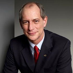 Ciro Gomes diz que 'no cafezinho do Congresso todo mundo sabe quem está roubando'