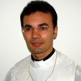 Porto Seguro: Padre morre em acidente de carro