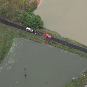 PRF flagra roubo de asfalto durante patrulhamento aéreo na BR-324