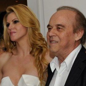 Val Marchiori é chamada de 'prostituta de luxo' pelo ex-marido, Evaldo Ulinski